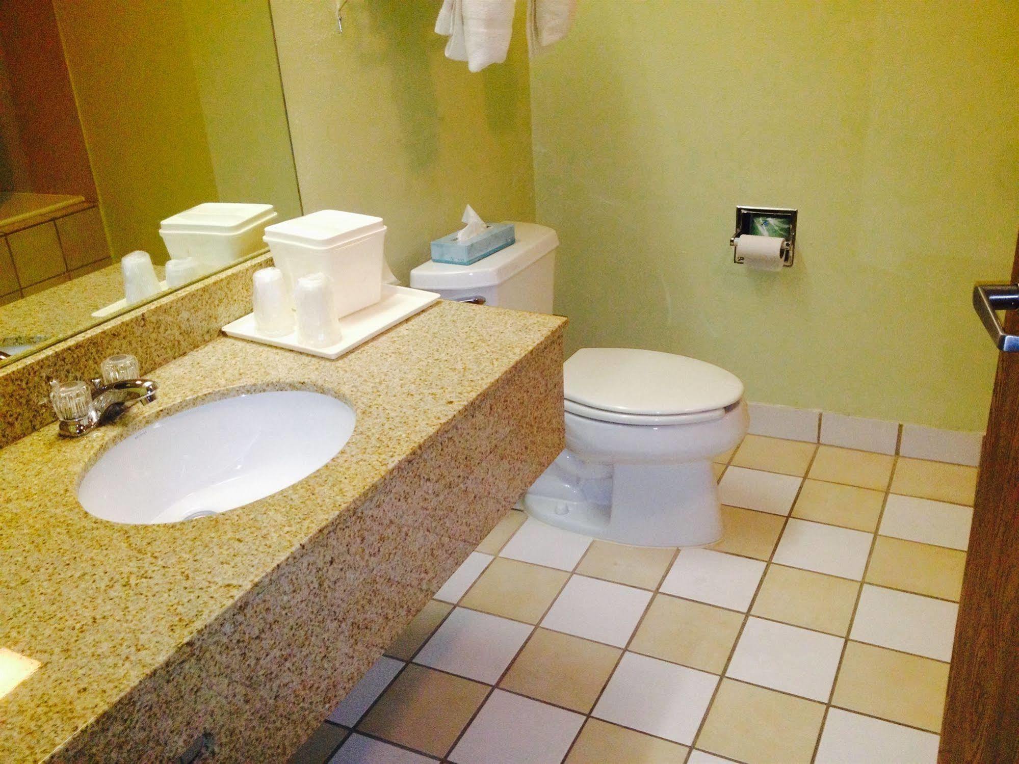 The Best Inn & Suites Markham Eksteriør billede